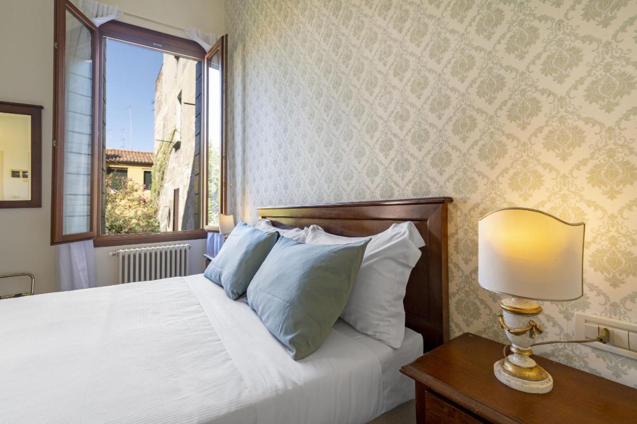 Residenza Centopietre - Dorsoduro By Wonderful Italy Venice Luaran gambar