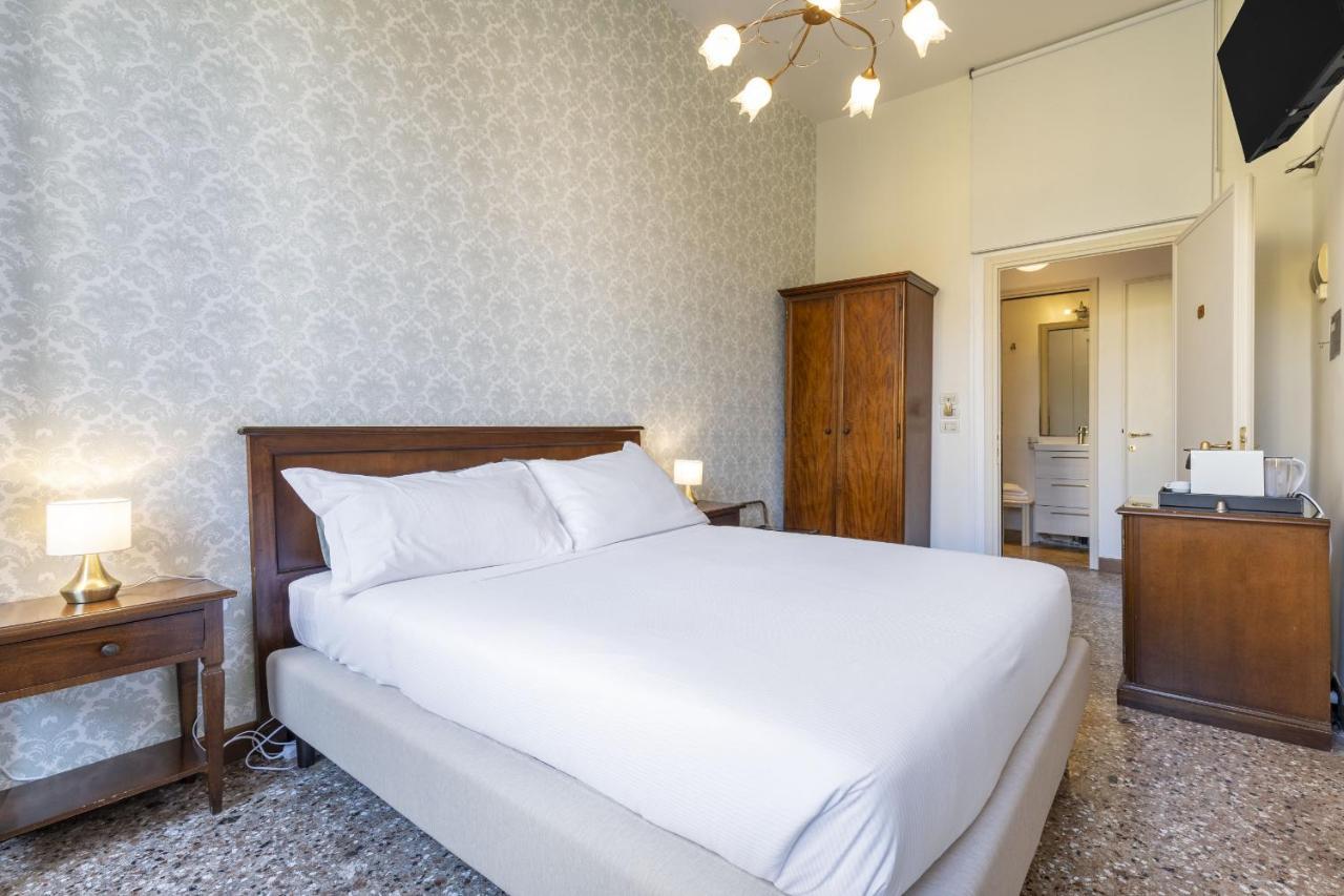 Residenza Centopietre - Dorsoduro By Wonderful Italy Venice Luaran gambar