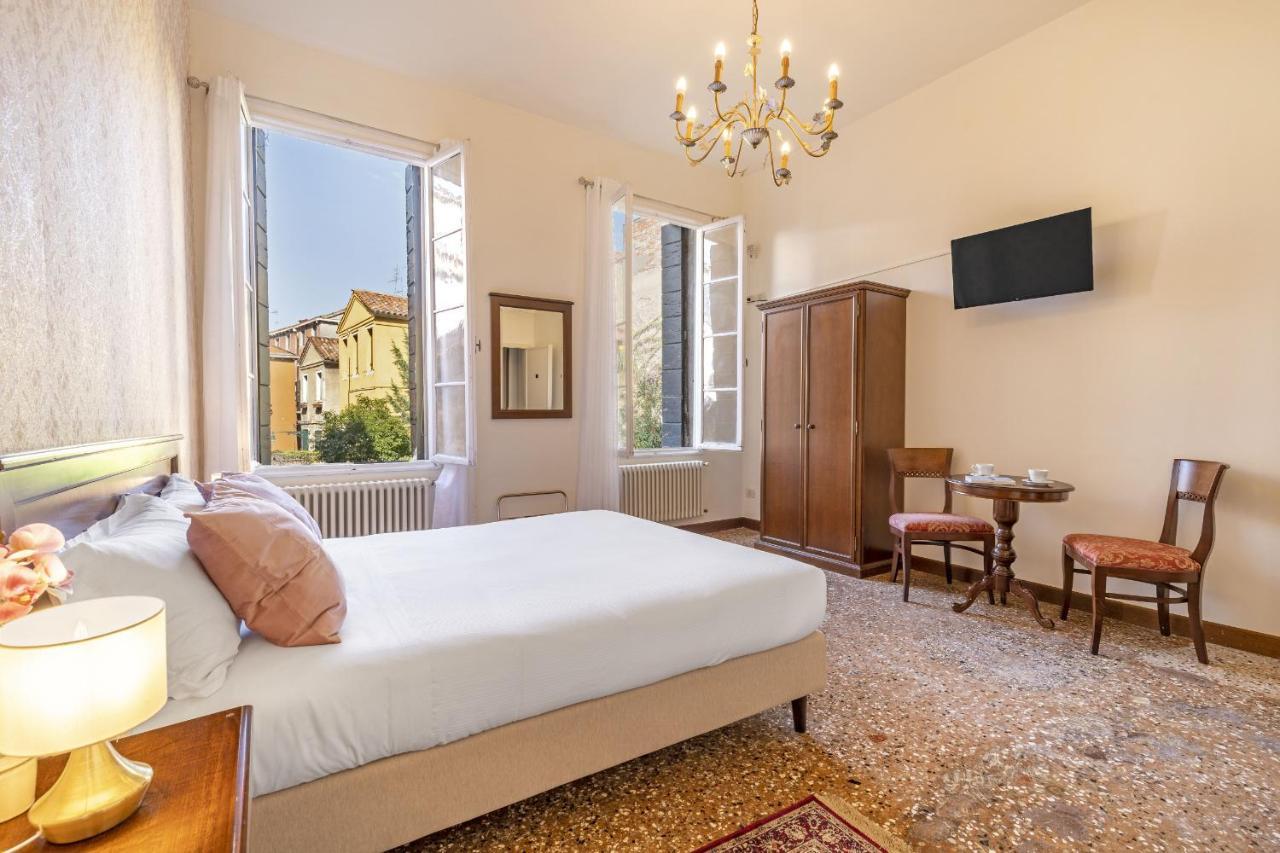 Residenza Centopietre - Dorsoduro By Wonderful Italy Venice Luaran gambar