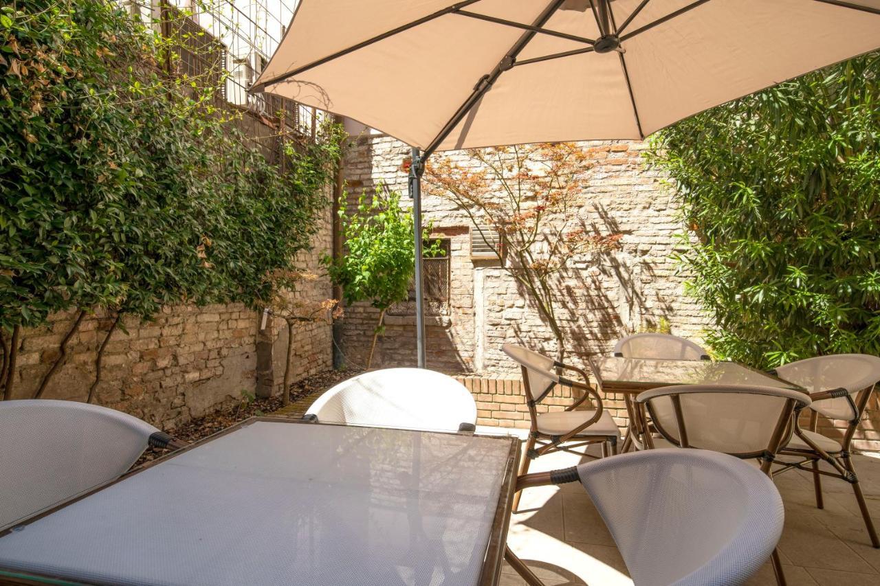 Residenza Centopietre - Dorsoduro By Wonderful Italy Venice Luaran gambar