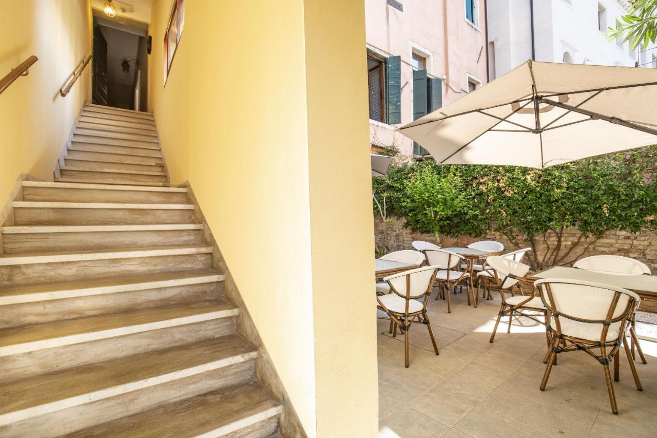 Residenza Centopietre - Dorsoduro By Wonderful Italy Venice Luaran gambar